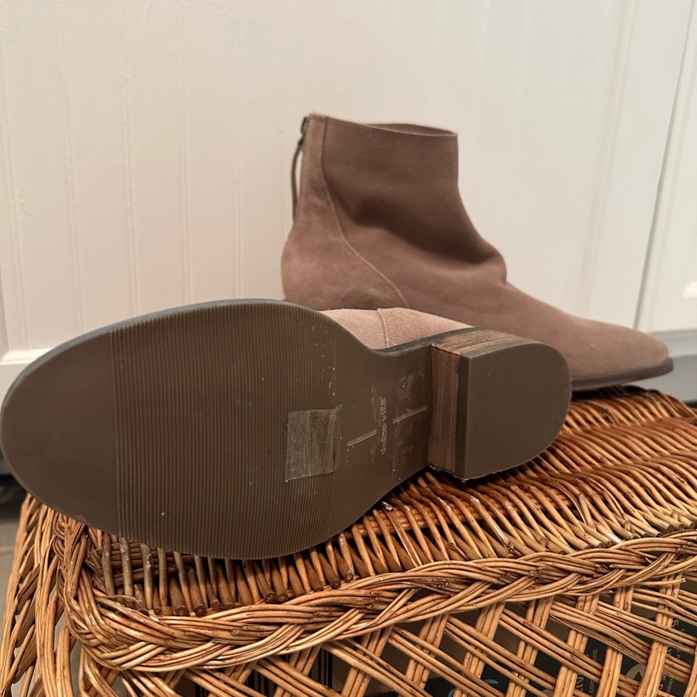 Dolce Vita. Size 8. Never been worn. Almond toe. Tan/taupe suede.